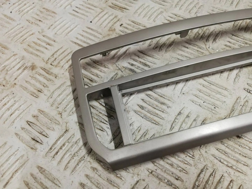 фото №4, Citroen c5 iii панель защита рамка радио 9682459677