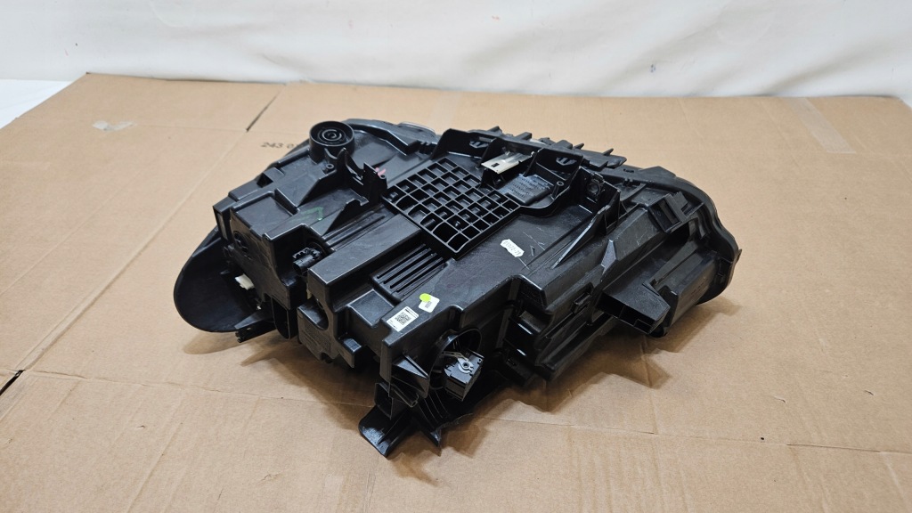 Фара передня перед правий bmw x2 f39 рестайлінг  lci full led 5a29e96 Зі Шроту