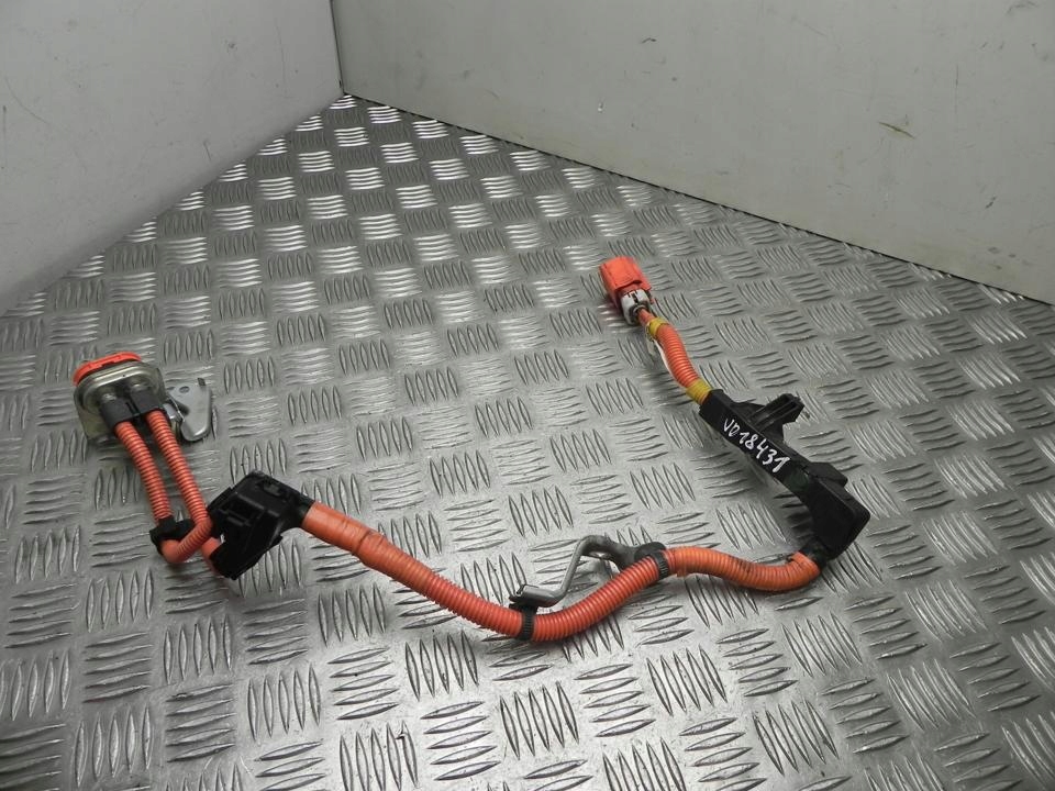 Купити Кабелі двигунні lexus rx 2013 8212448091