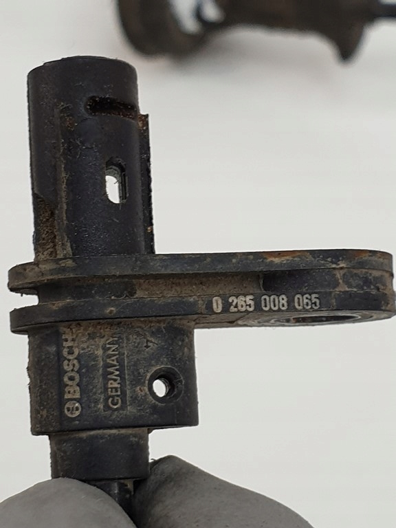 фото №4, Датчик abs absu задняя mercedes w169 w245 0265008065