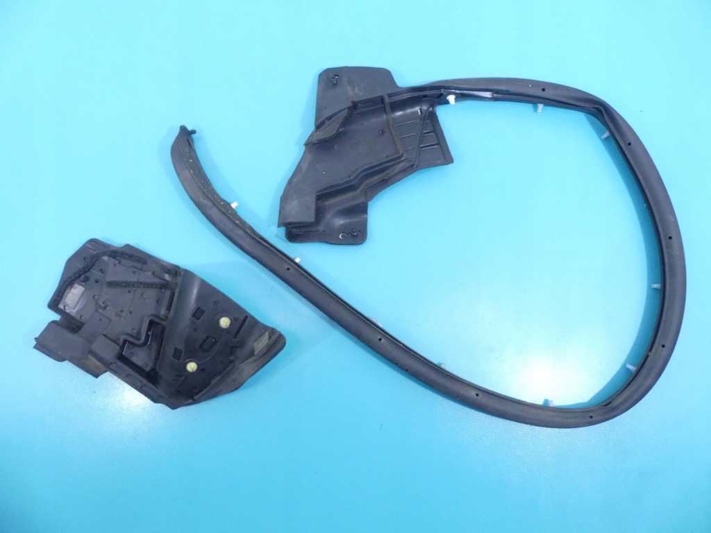 Прокладка двері задній права tesla model s 12-16 Доставка