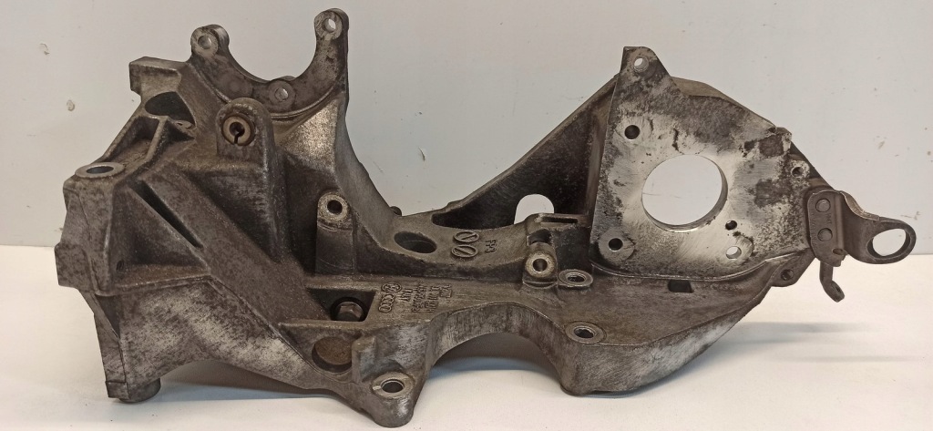 Купить Audi a5 8t q5 кронштейн генератора 2.0 tdi 03l903143h