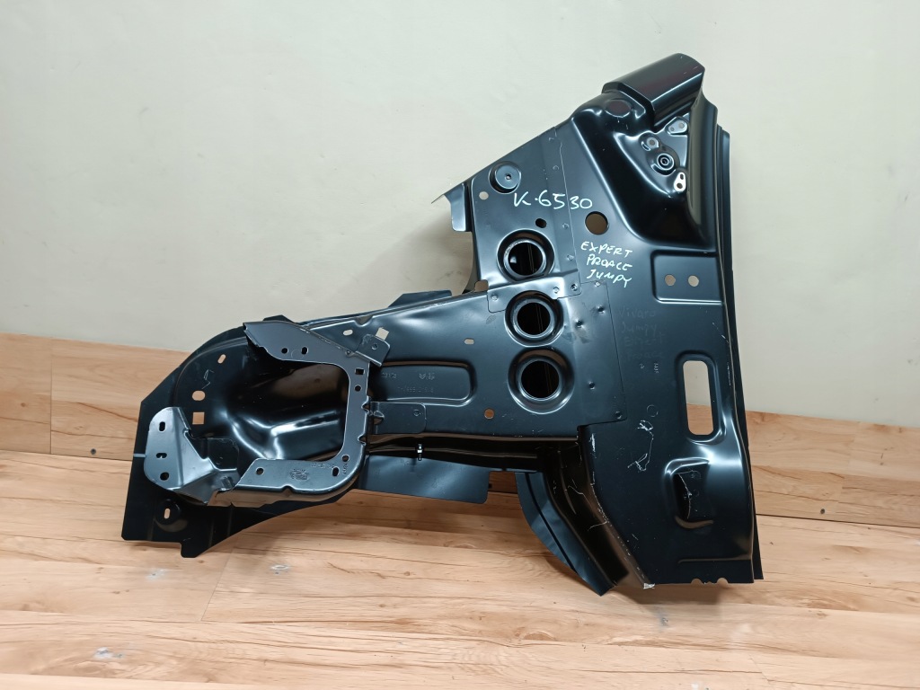 Купить Citroen jumpy proace expert 2016+ лонжерон подкрылок левый 1673408780