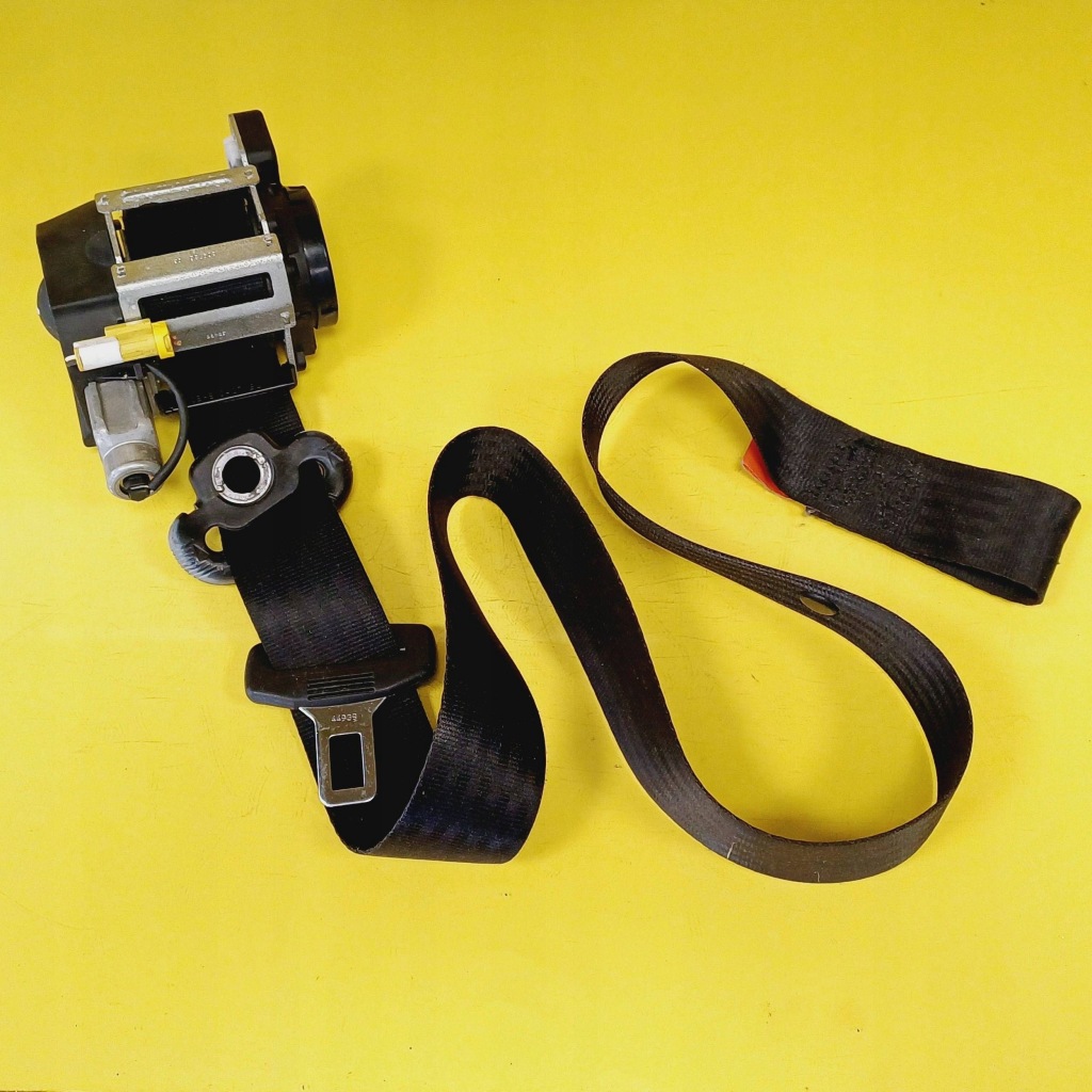 фото №1, Pas безпеки правий перед alfa romeo 147 hb 3d 049077 nr365