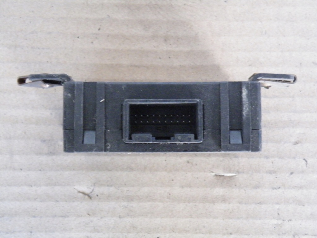 фото №10, Audi a6 c5 a4 b5 a3 8l модуль блок керування сигналізація alarm 4b0951173