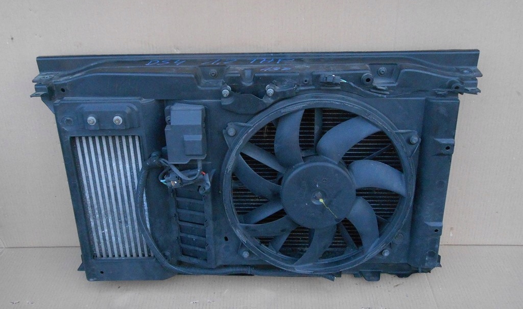 фото №1, Citroen ds4 1,2 thp pas передній радіатор