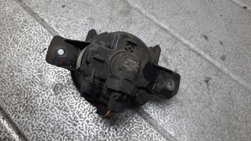 фото №3, Протитуманна фара правий перед renault espace iv 2.2d 05r 8200002470