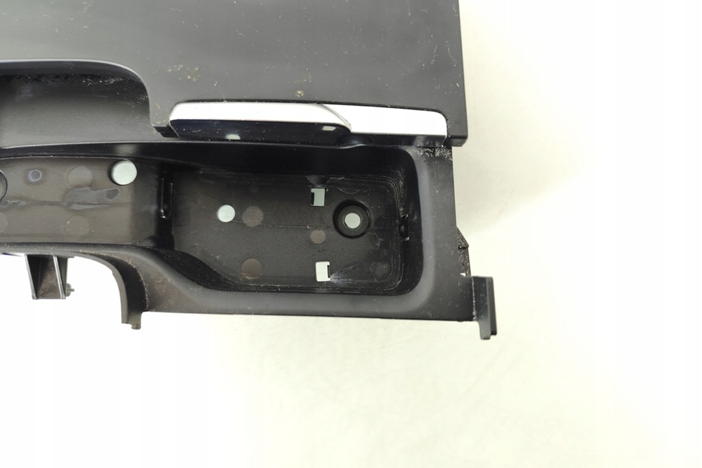 фото №11, Рамка середня панель приладів volvo xc60 ii 246 31377381 дизель 2019