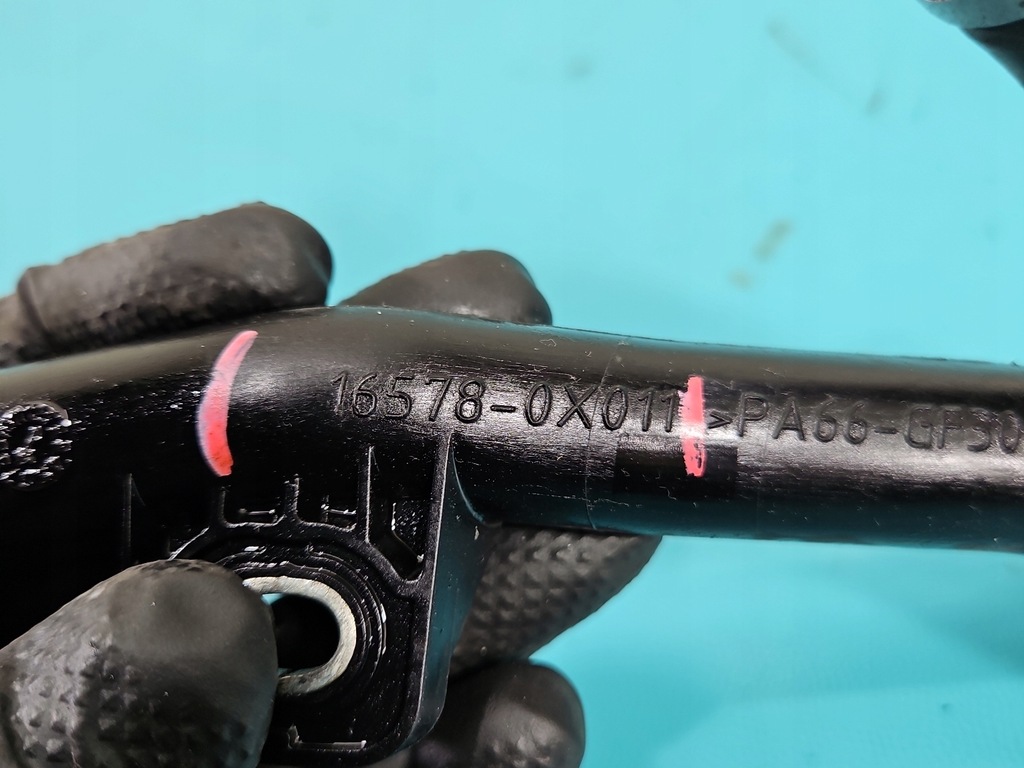 фото №9, Шланг wąż трубка wody toyota rav4 iv 16578-0x011 2.0 d4d 143km