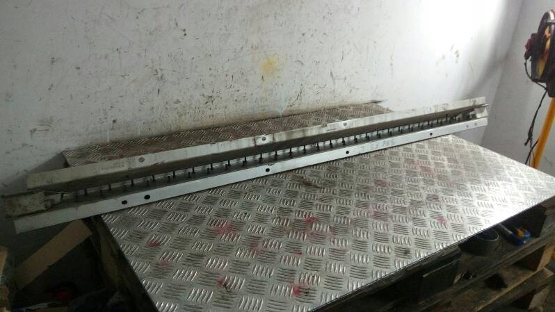 фото №1, Подножка пороговый bmw e53 x5 левый