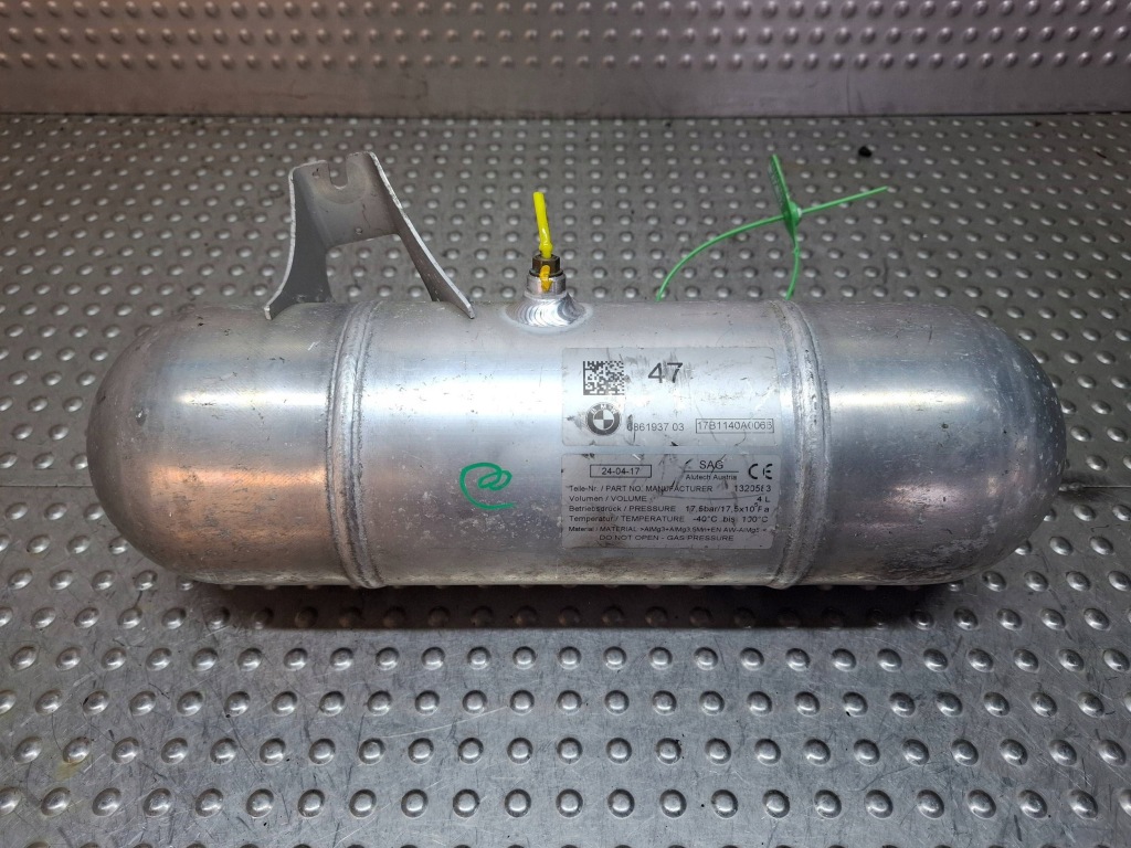 Купить Бак воздуха 6861937 bmw g11 g12