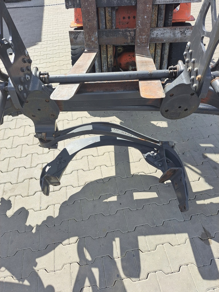 фото №3, Балка oś low крышка mega renault gama t volvo fh 4