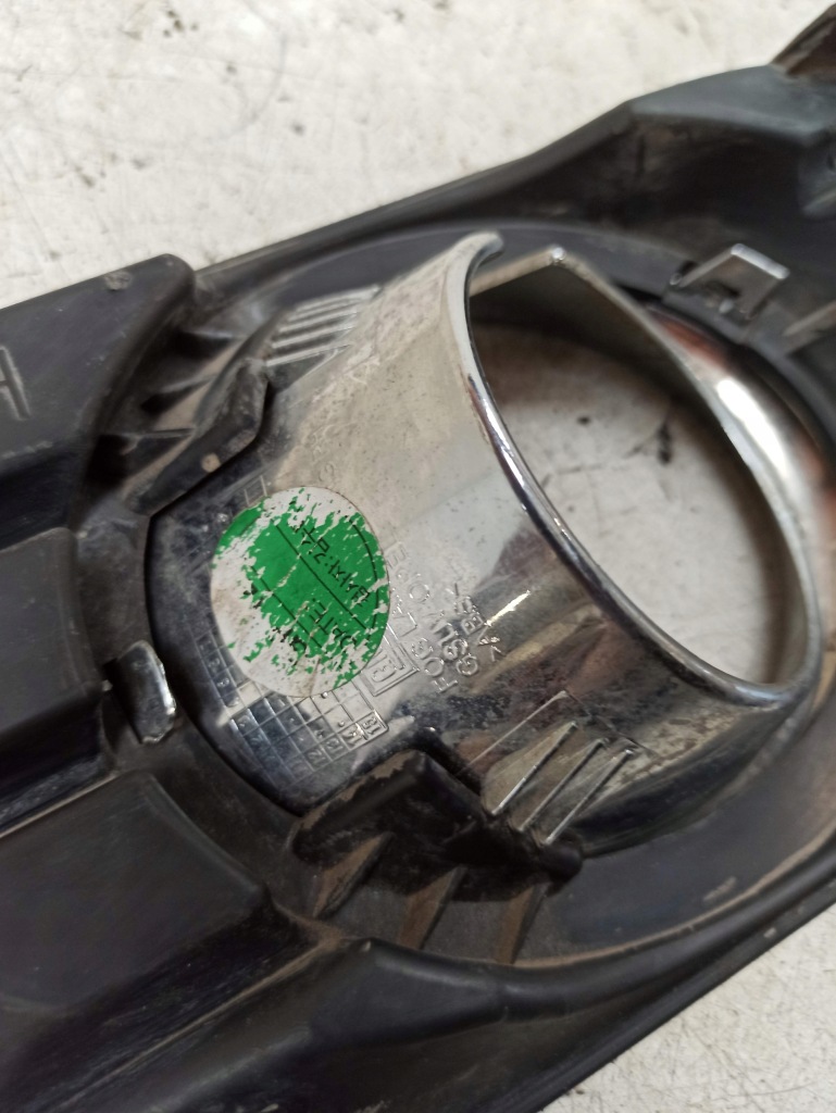 Opel mokka противотуманной фары правая перед хром 25980486 с Разборки