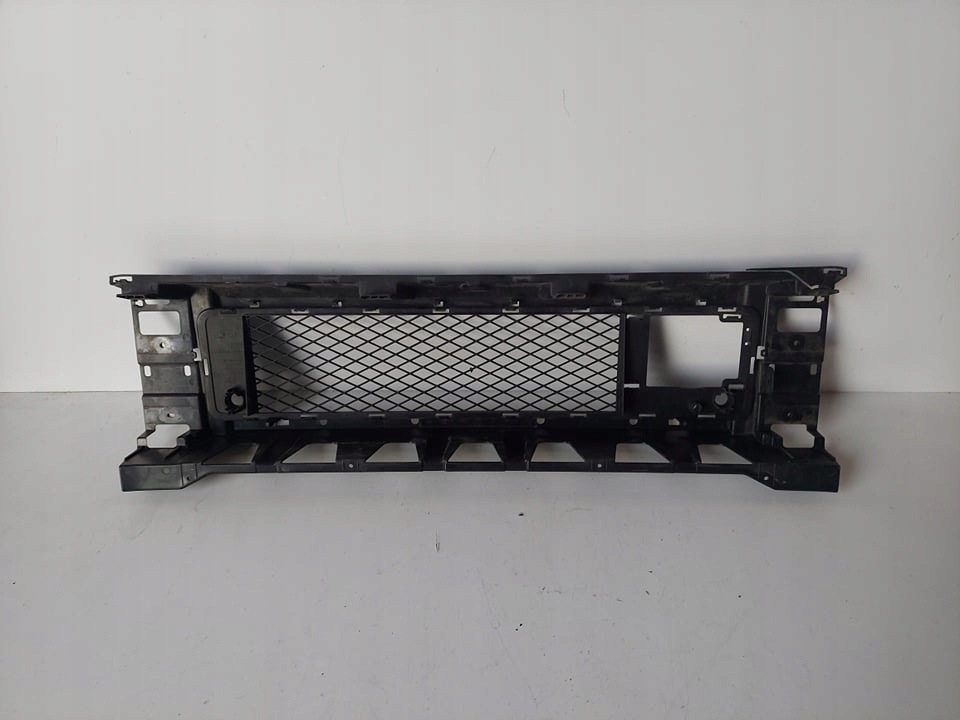 фото №7, Mercedes g klasa w463 решётка средняя бампера