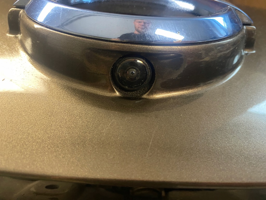 фото №3, Nissan leaf i крышка багажника порт зарядки камера