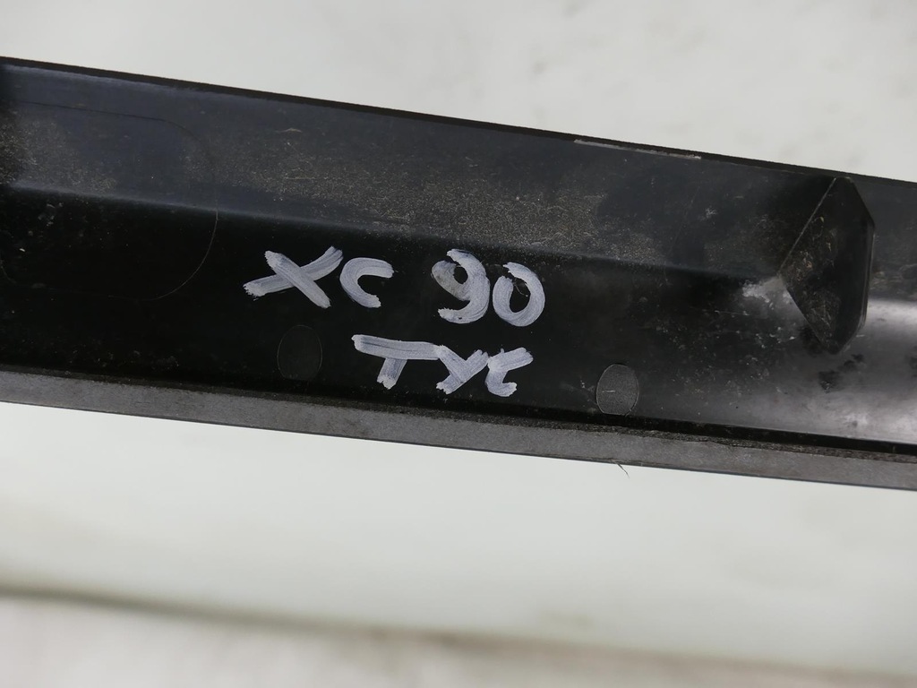 фото №12, Volvo xc90 i lift молдинг бампера задняя