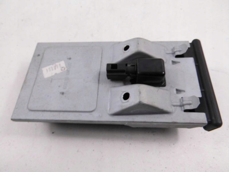 фото №5, Nissan almera n16 04-06 пепельница перед lift