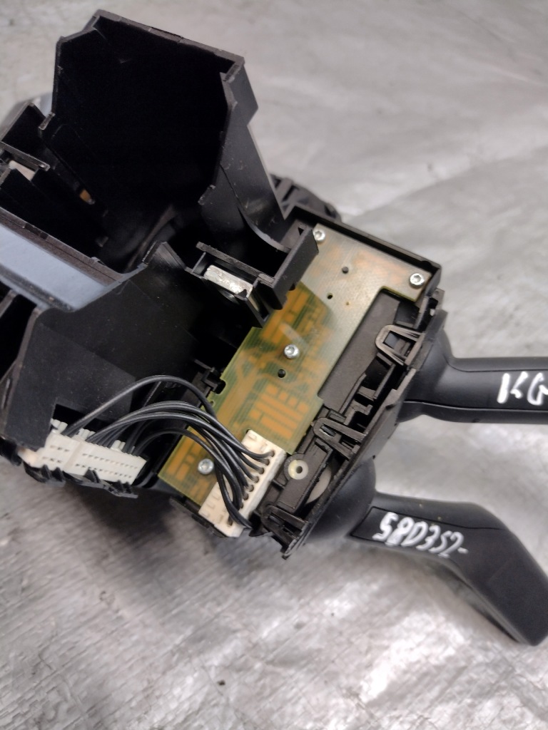 фото №15, Перемикач комбінований модуль стрічка оригінальний номер 3c0953549ad vw passat b6 08r.