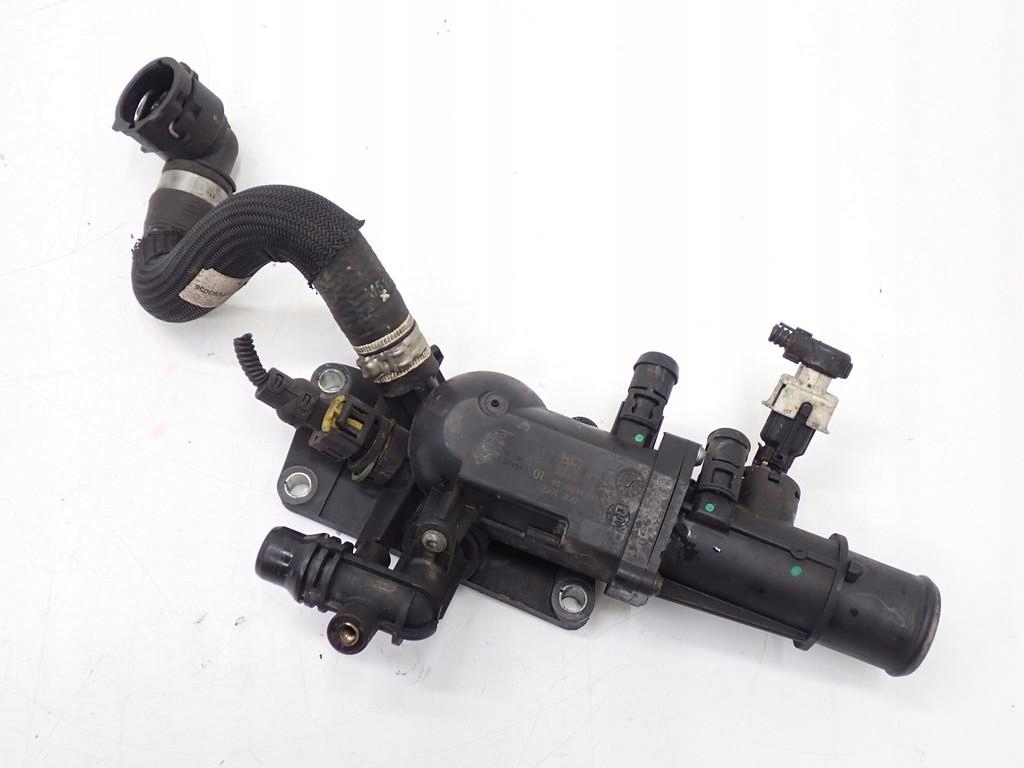 фото №1, Корпус термостата патрубок wody alfa romeo giulia 2.2 m-jet 17r