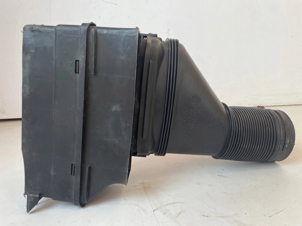 фото №7, Впуск воздухозаборник воздуха volkswagen audi 2.0 tfsi