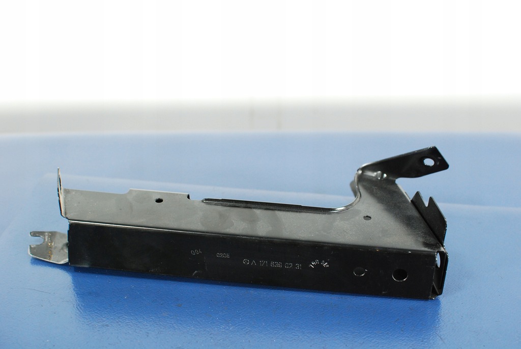 фото №3, Mercedes slk r171 кронштейн правый крыша a1716390231