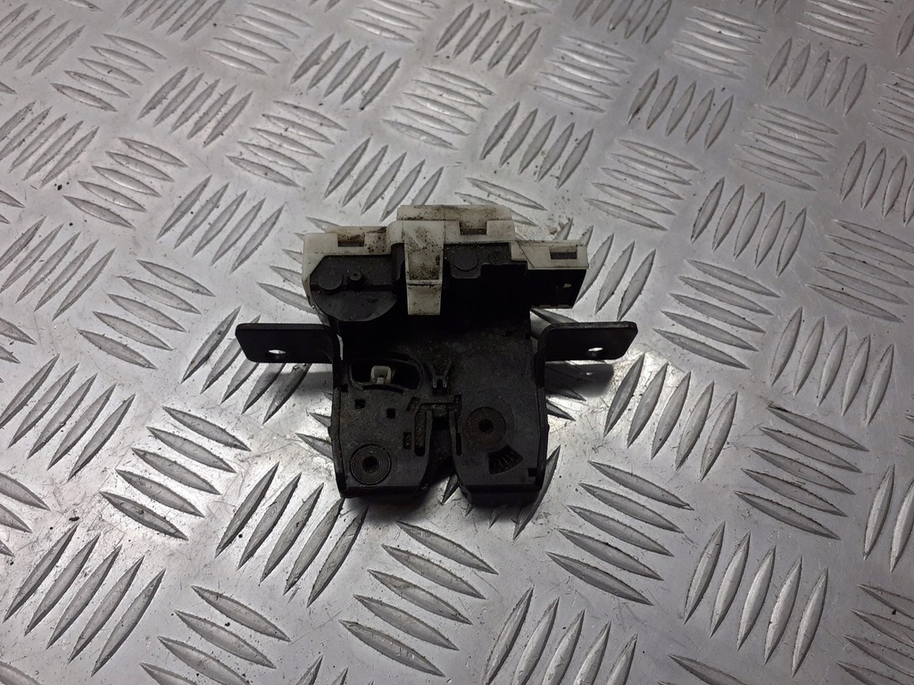 фото №3, Замок кришки багажника renault megane ii 8200076240