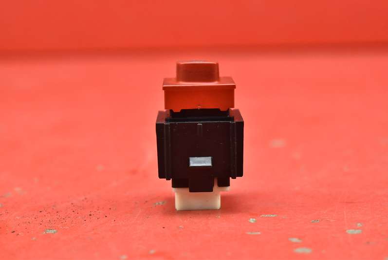 фото №6, Выключатель кнопка sos mp6661 toyota proace city 16-21