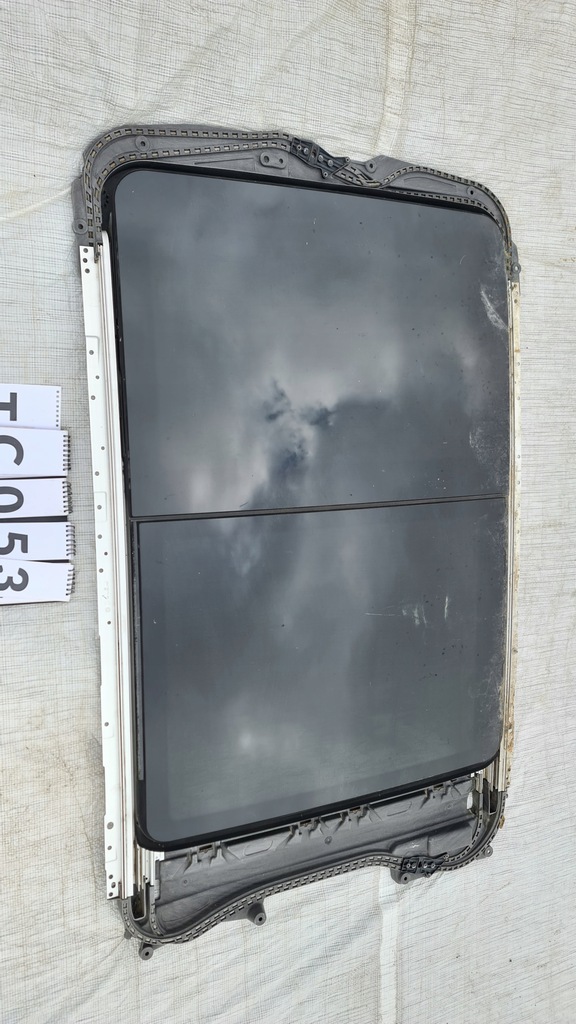 фото №1, Bmw x1 f48 люк панорама крыша