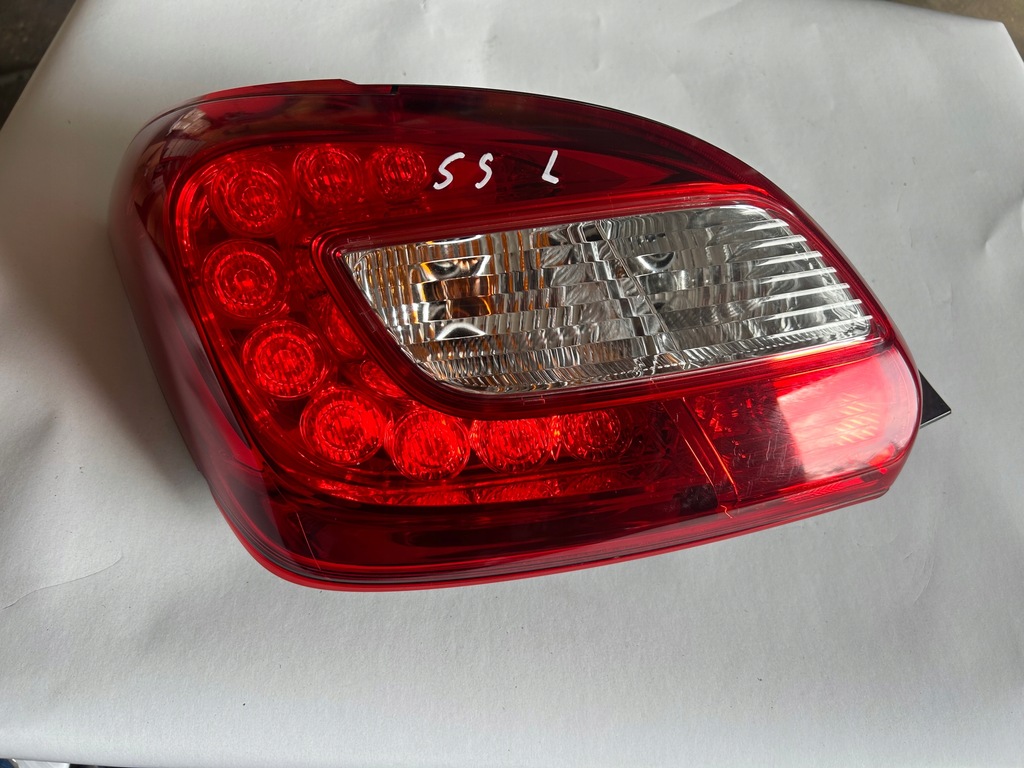 фото №1, Mitsubishi space star lift 16- лампа задня ліва