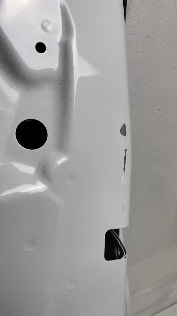 Tesla model y дверь передние перед правый в Украине