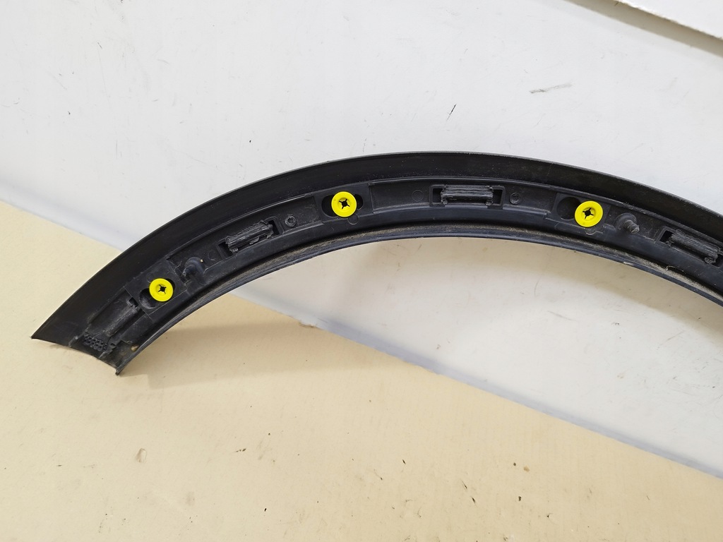 фото №6, Молдинг крыла задняя правая volvo c30 lift lata 2010-2012 31283137