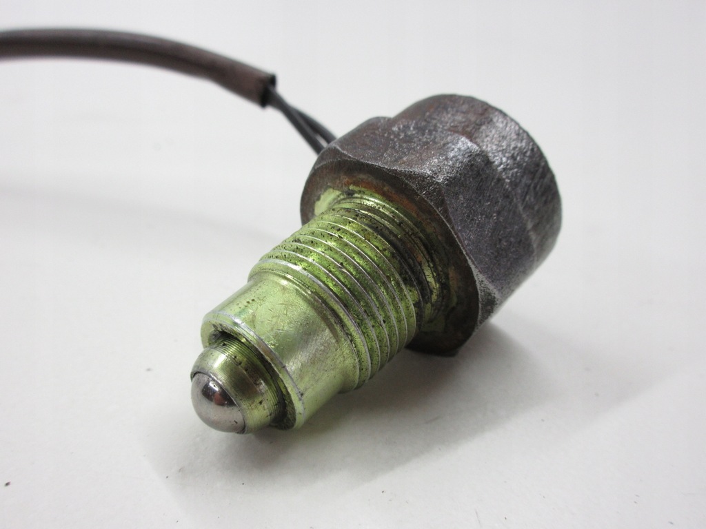 фото №7, Mazda 5 cr 05-10 датчик выключатель света заднего вида