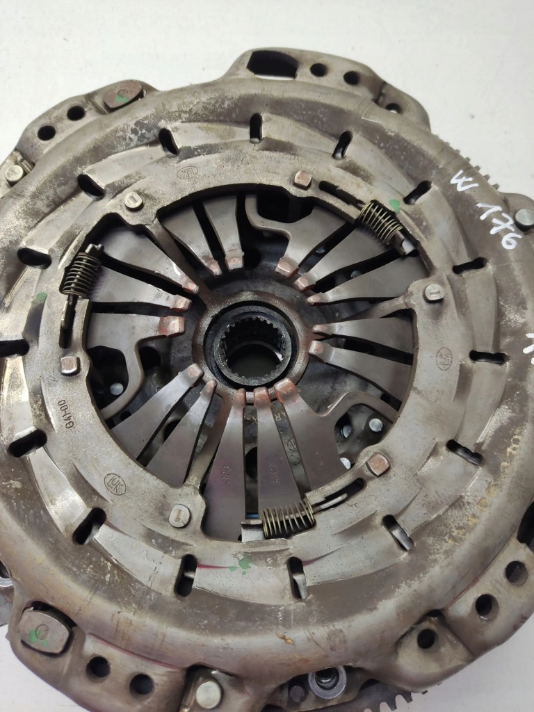 Mercedes-benz a w176 2017 комплект зчеплення 124061010 Зі Шроту