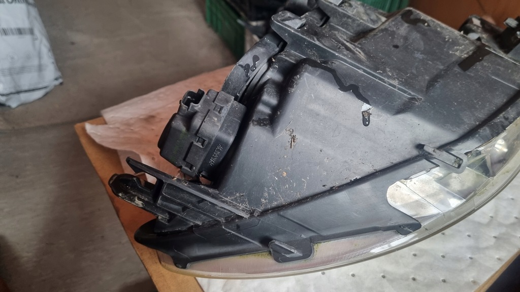 фото №13, Лампа левая передняя peugeot 206 lift 2002-2006 9628666880