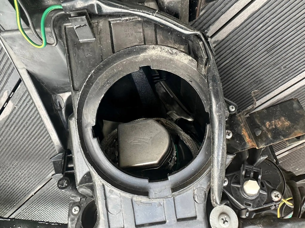 фото №9, Infiniti g37 2007 лампи передня