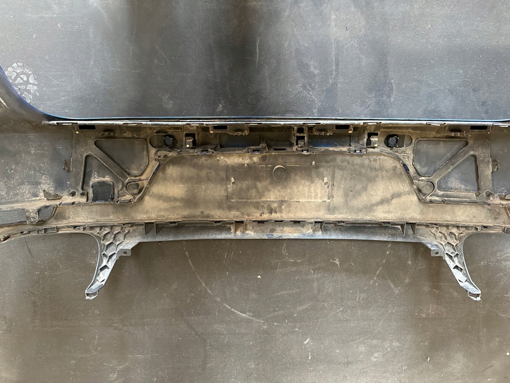 фото №6, Бампер задня porsche macan 95b807421