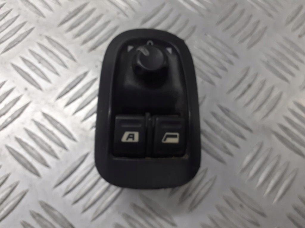 фото №1, Панель перемикачів peugeot 206 sw