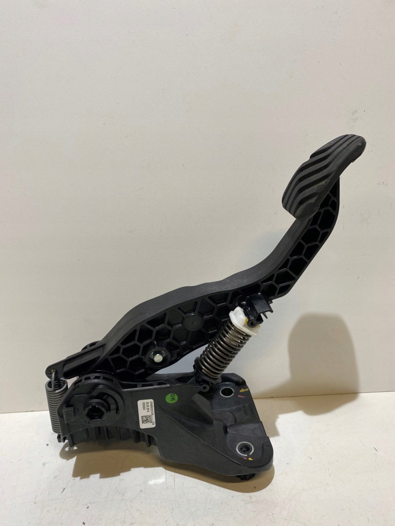 фото №2, Renault clio v педаль сцепление 465032747r