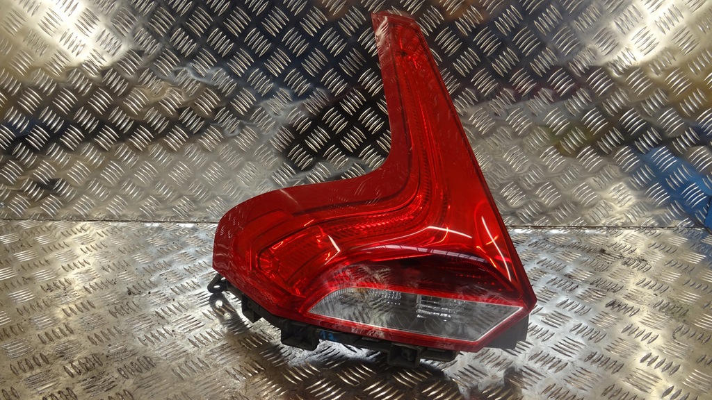 фото №1, Лампа задняя левая volvo v40 xc40 31395844 nr12