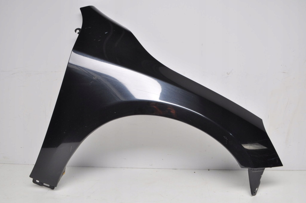 фото №1, Volvo v60 крыло правый перед передний 31352074