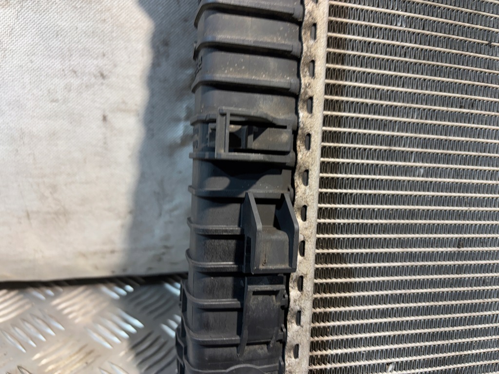 фото №14, Радиатор wody mercedes w203 2,2cdi a2035000603