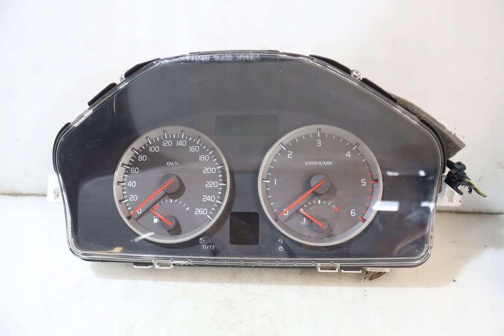 фото №1, Приборы volvo v50 1.6d