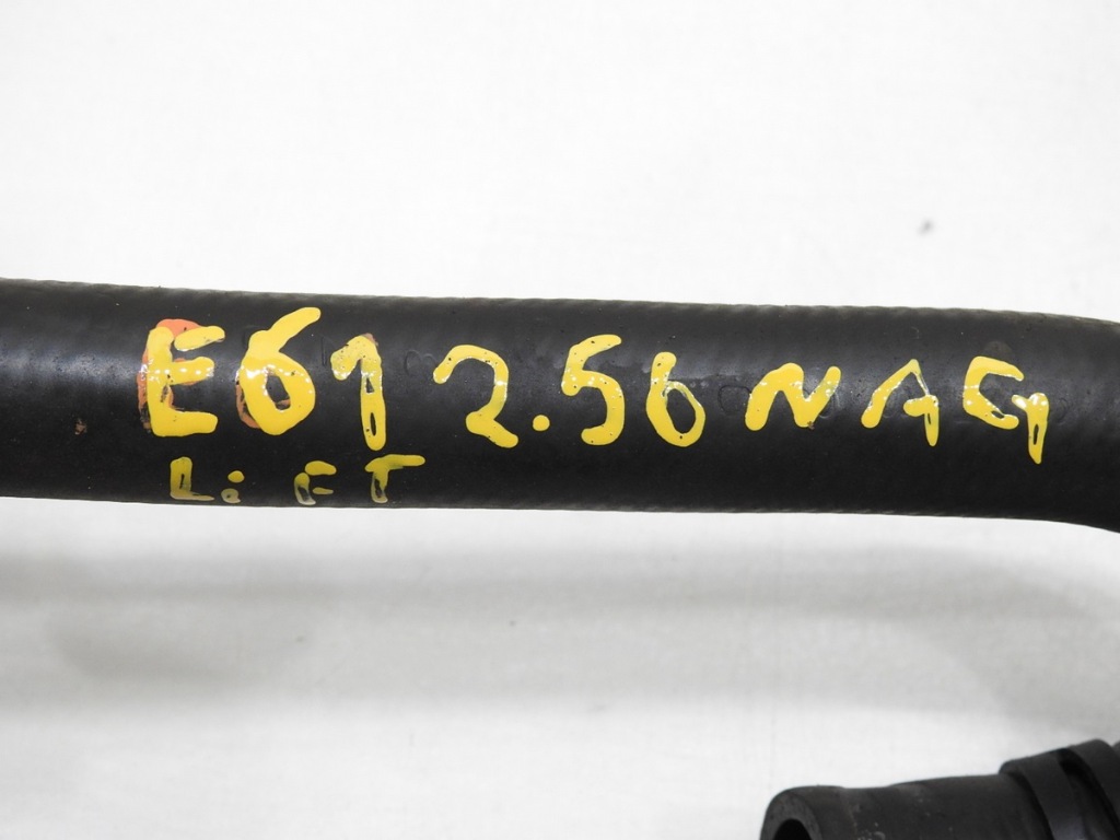 Патрубок труба обігрівача bmw e60 e61 2.5i 6421691 Недорого