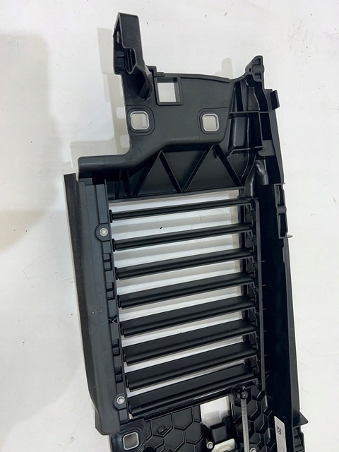 фото №6, Mercedes c-klasa w206 206 впуск воздуха a2065000900 новый оригинальный номер