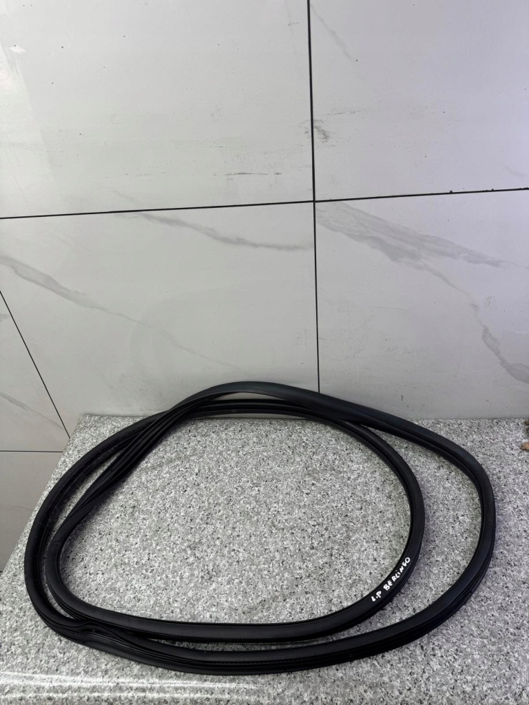 Купить Прокладка дверь левое  перед berlingo 3 2018- partner