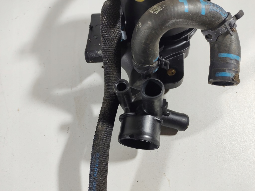 фото №9, Infiniti q50 2.2 13- корпус фильтра топлива