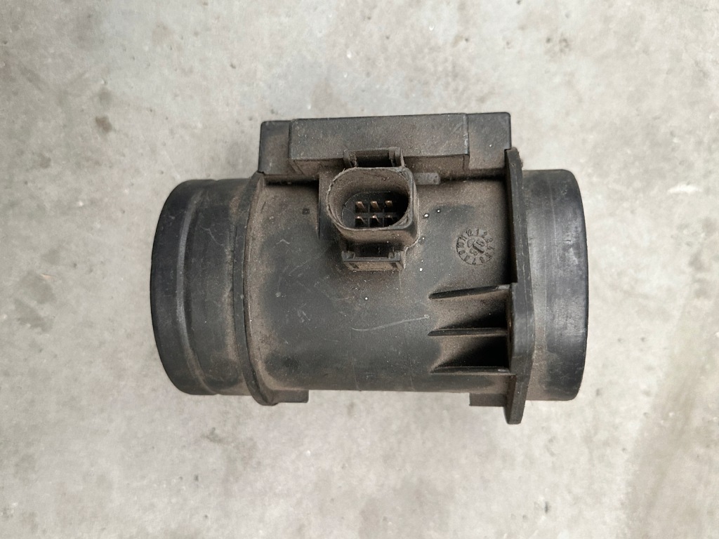 Купить Расходомер audi vw 1.9 tdi 074906461....