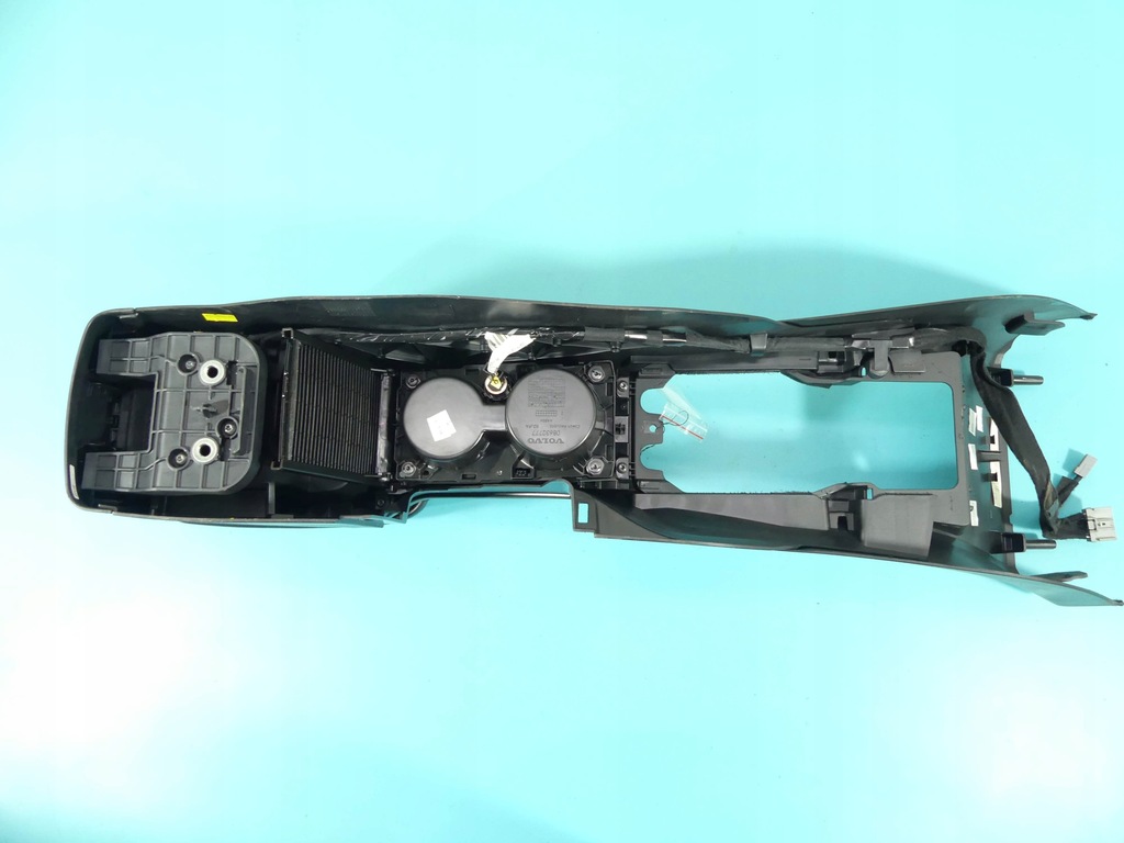 фото №9, Підлокітник шкіра volvo v40 ii 12-19 europa