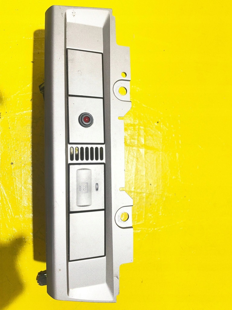 фото №1, Ford focus перемикач підігрів скло панель