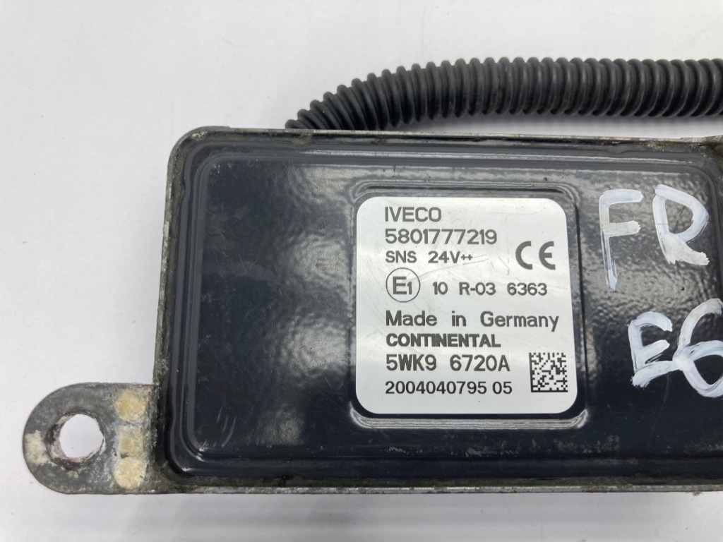 фото №5, Iveco stralis hi-way eurocargo euro 6 датчик датчик выхлопных газов nox 5801777219